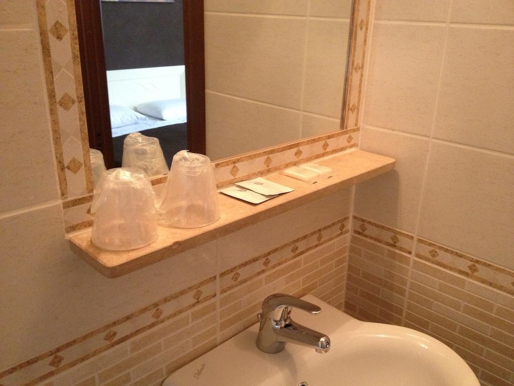 Hotel Giugiu Ρώμη Εξωτερικό φωτογραφία
